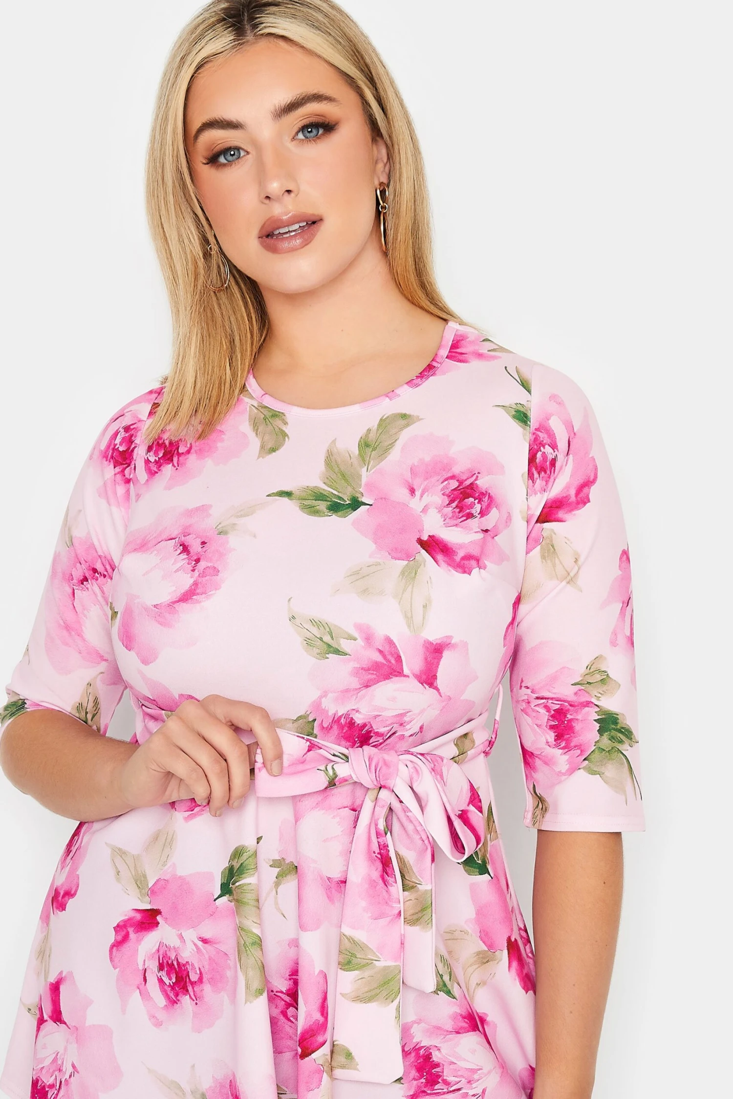 YOURS LONDON Curve Pink Floral Scoop Neck Peplum Top 3 YOURS LONDON Curve Pink Floral Scoop Neck Peplum Top - Image 3
