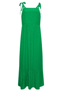 YOURS Curve Green Broderie Anglaise Maxi Dress -Saga Dresses Shop 0493a74a 7b23 4a 137557 X