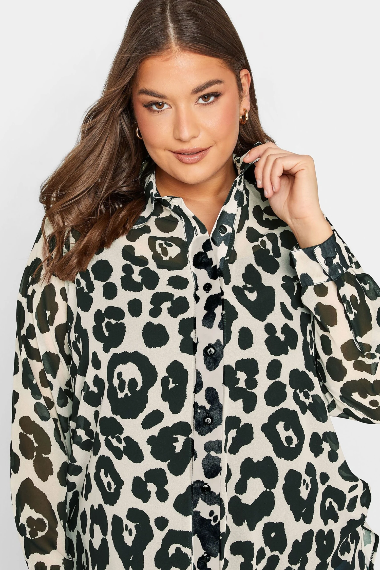 YOURS LONDON Curve White & Black Leopard Print Longline Shirt 2 YOURS LONDON Curve White & Black Leopard Print Longline Shirt - Image 2
