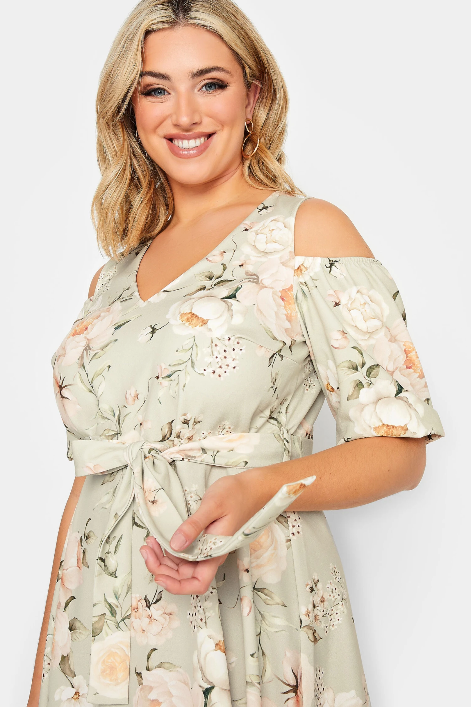 YOURS LONDON Curve Sage Green Floral Cold Shoulder Skater Dress 3 YOURS LONDON Curve Sage Green Floral Cold Shoulder Skater Dress - Image 3