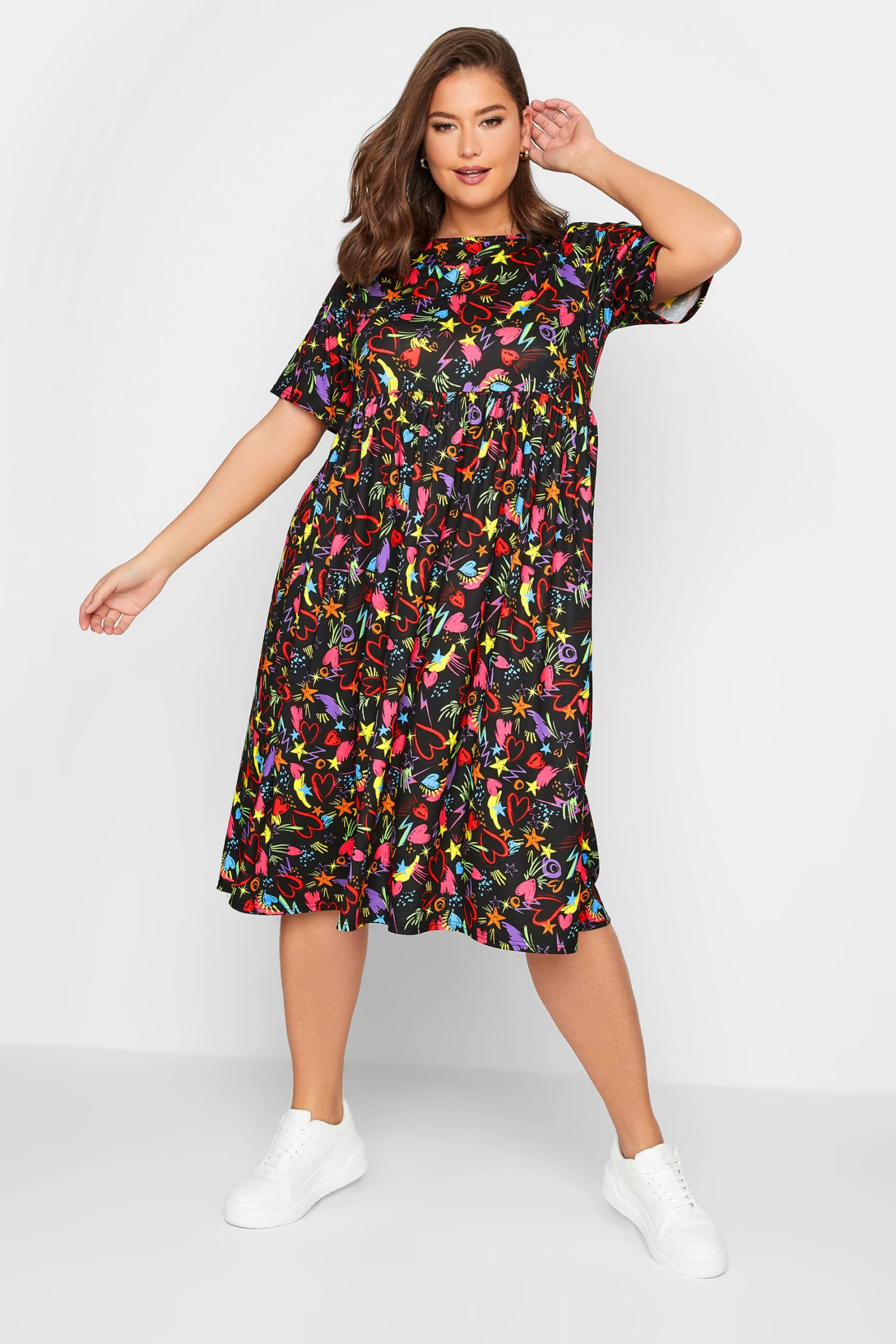 LIMITED COLLECTION Curve Black Scribble Print Smock Dress 1 LIMITED COLLECTION Curve Black Scribble Print Smock Dress