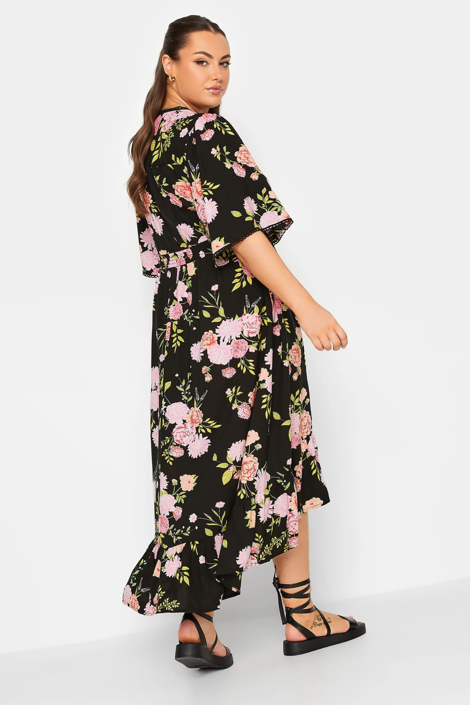YOURS Curve Black Floral Maxi Dress 3 YOURS Curve Black Floral Maxi Dress - Image 3