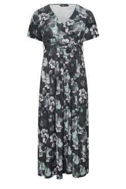 YOURS Curve Black V-Neck Floral Wrap Dress 10 YOURS Curve Black V-Neck Floral Wrap Dress -Saga Dresses Shop 16d95da3 b3fc 4a 302165 X