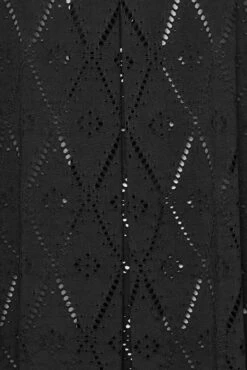 YOURS Curve 2 PACK Black Broderie Swing Vest Top -Saga Dresses Shop 18c96413 8359 4d 320741 Z