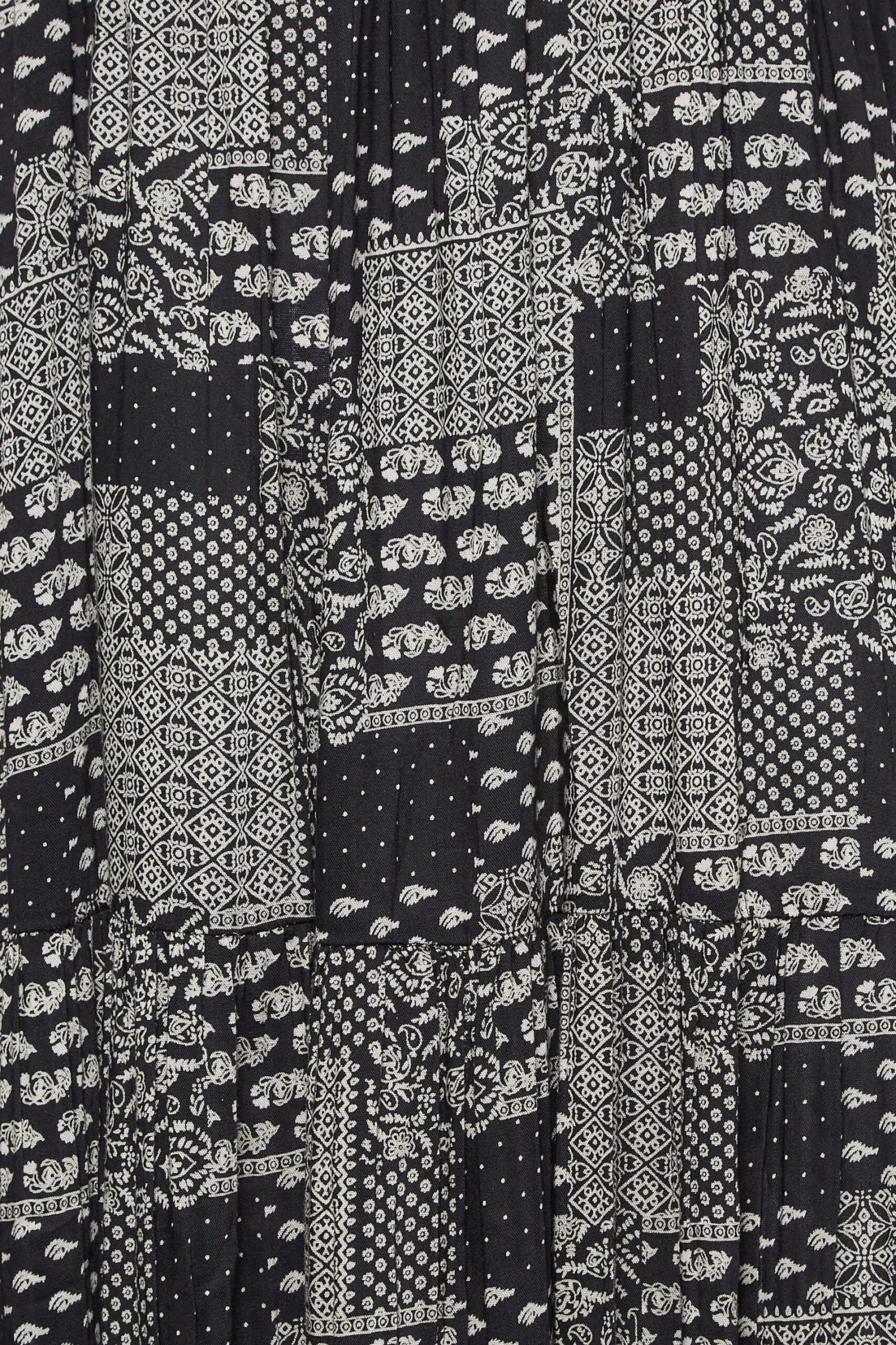 YOURS Curve Black Patchwork Print Shirred Strappy Sundress 4 YOURS Curve Black Patchwork Print Shirred Strappy Sundress - Image 4