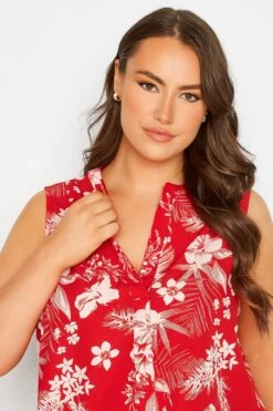 YOURS Curve Red Floral Pleat Detail Top -Saga Dresses Shop 21a04330 e6ef 48 173961 D