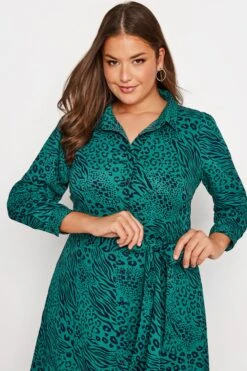 YOURS LONDON Curve Green Animal Print Shirt Dress 8 YOURS LONDON Curve Green Animal Print Shirt Dress -Saga Dresses Shop 238c1d8e da00 4e 161608 D