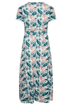 YOURS Curve Blue Leaf Print Maxi Wrap Dress 11 YOURS Curve Blue Leaf Print Maxi Wrap Dress -Saga Dresses Shop 24e4847e 40c4 4e 302157 Y