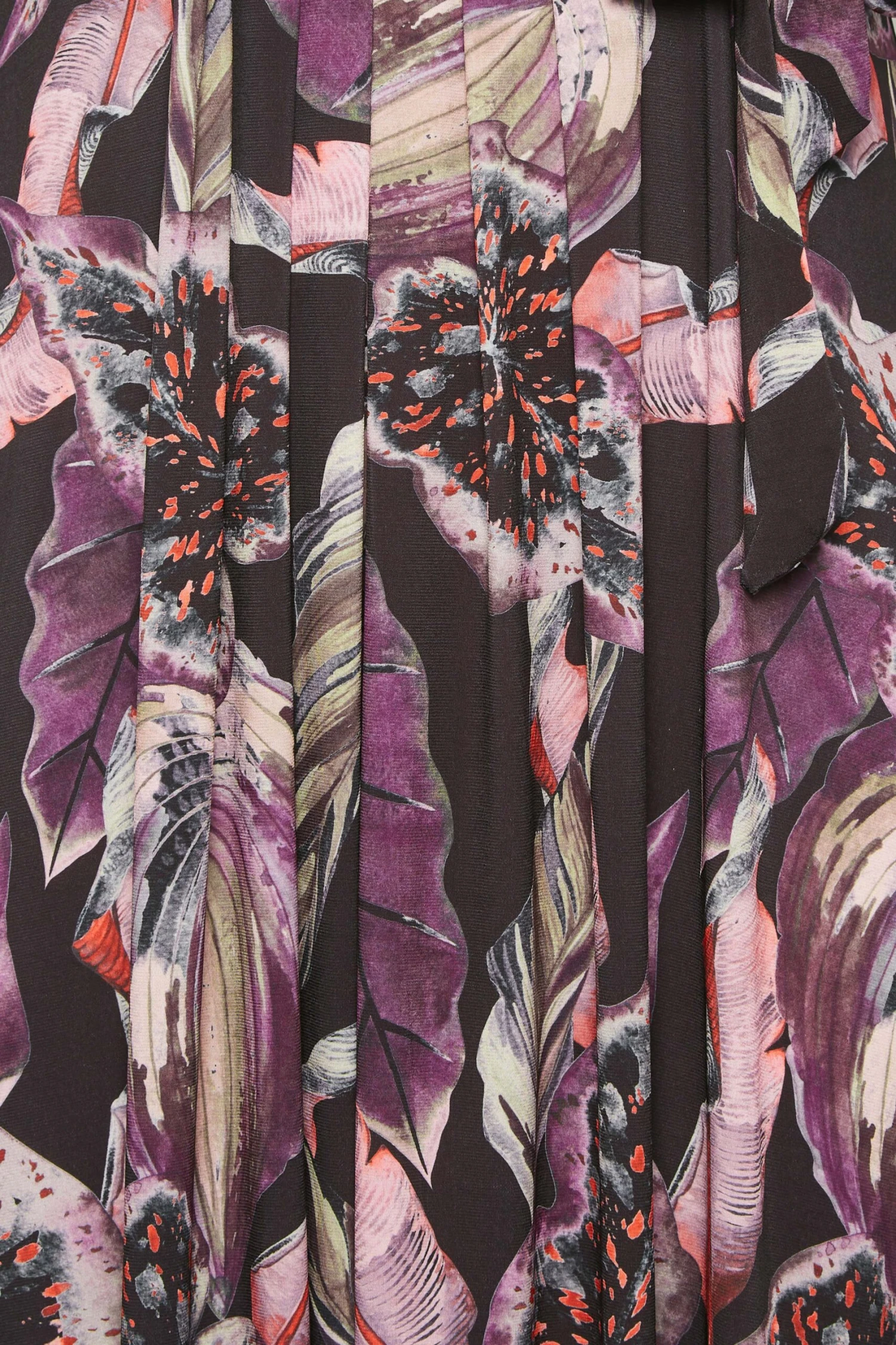 YOURS Curve Black Leaf Print Wrap Dress 4 YOURS Curve Black Leaf Print Wrap Dress - Image 4