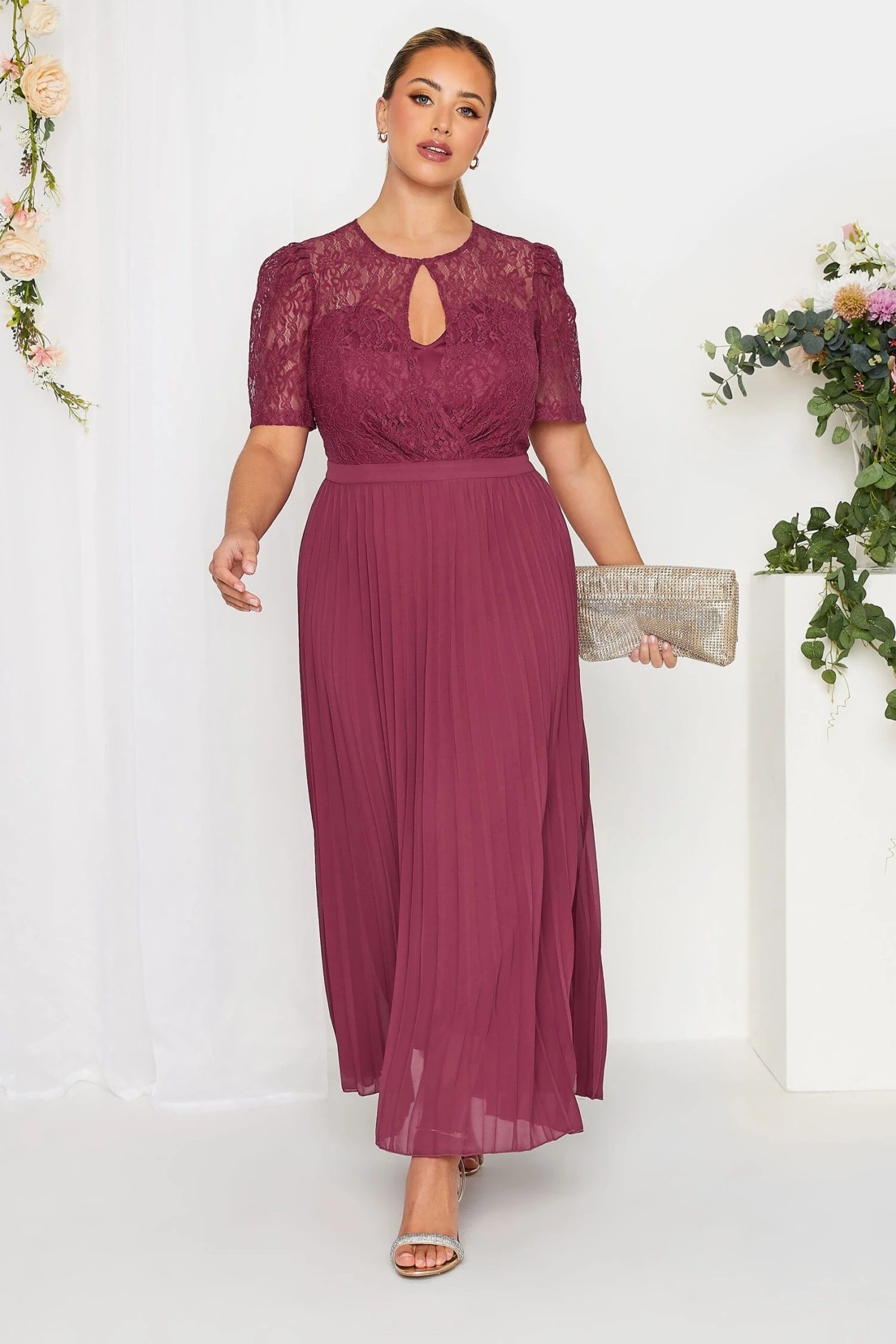 YOURS LONDON Curve Burgundy Red Lace Puff Sleeve Pleated Maxi Dress 1 YOURS LONDON Curve Burgundy Red Lace Puff Sleeve Pleated Maxi Dress