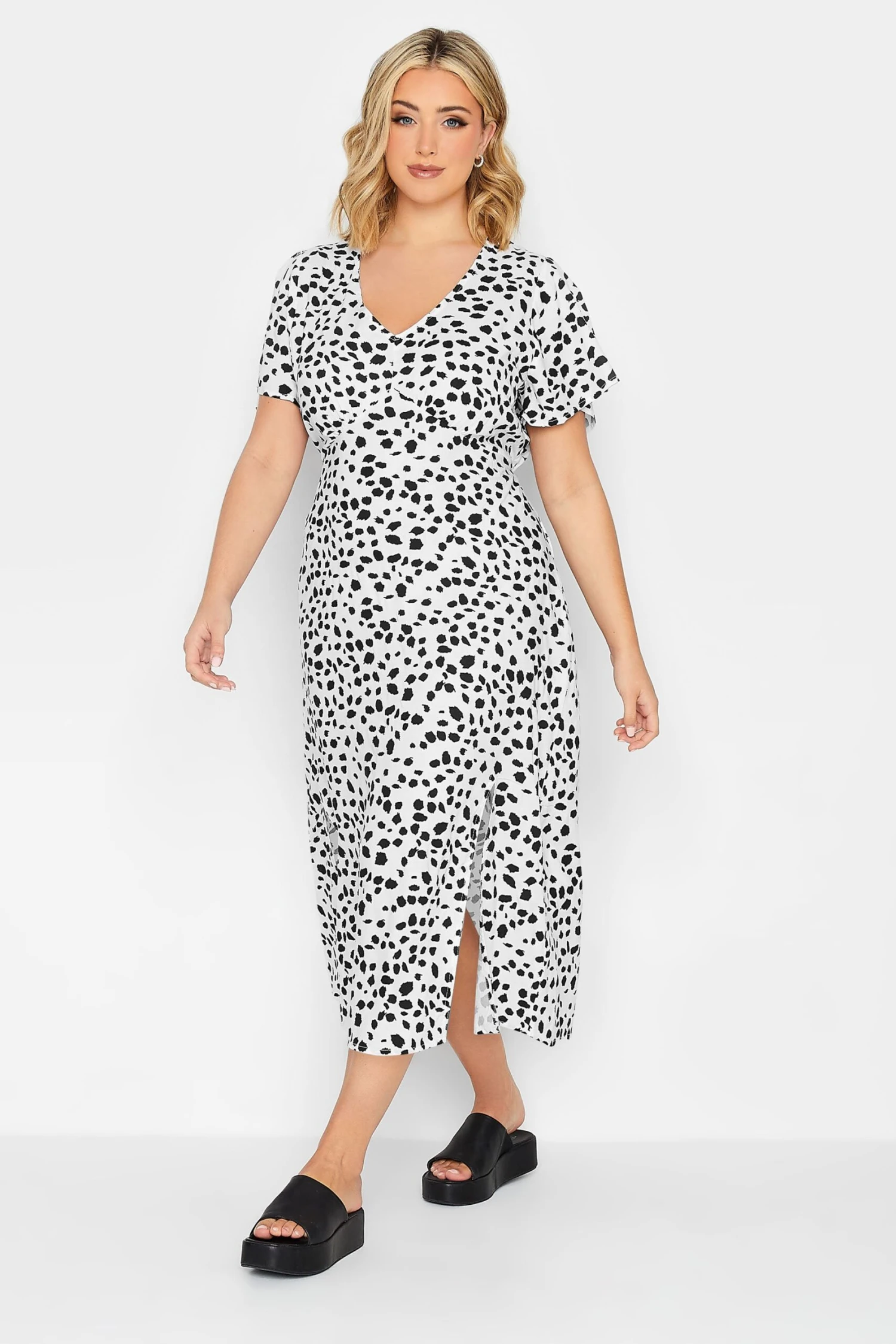 YOURS PETITE Curve White Dalmatian Print Midi Tea Dress 1 YOURS PETITE Curve White Dalmatian Print Midi Tea Dress