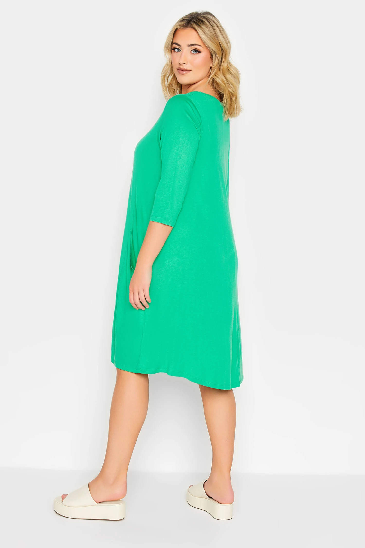 YOURS Curve Green Drape Pocket Dress 2 YOURS Curve Green Drape Pocket Dress - Image 2