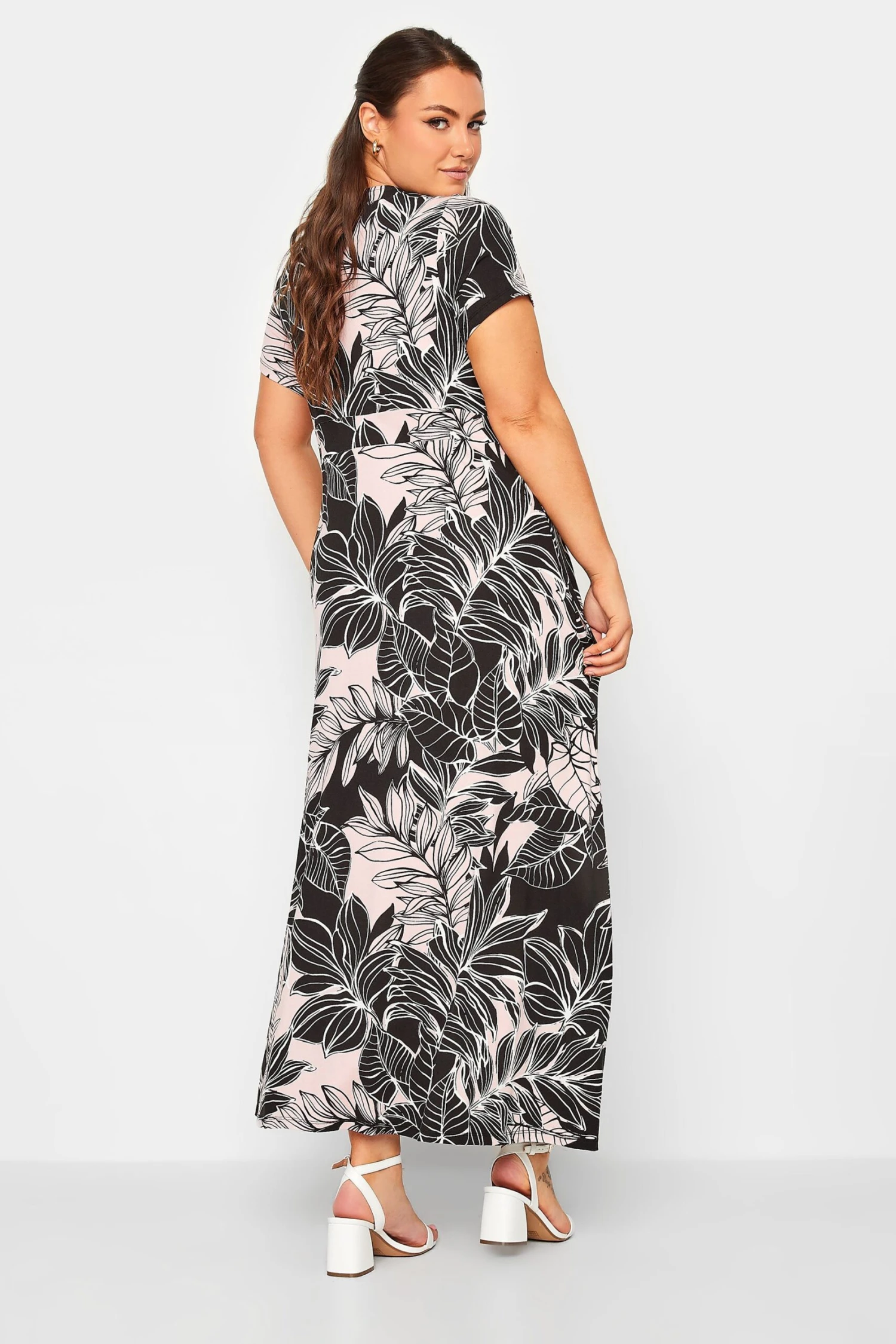 YOURS Curve Black & Pink Leaf Print V-Neck Midaxi Dress 2 YOURS Curve Black & Pink Leaf Print V-Neck Midaxi Dress - Image 2