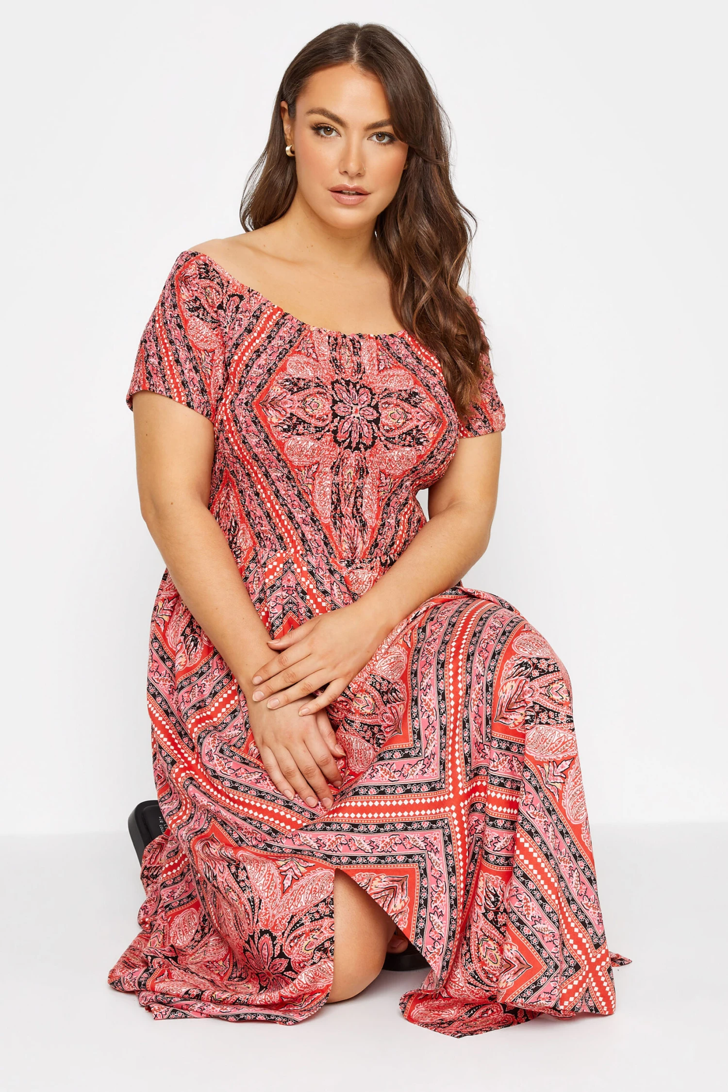 YOURS Curve Pink Paisley Print Bardot Maxi Dress 3 YOURS Curve Pink Paisley Print Bardot Maxi Dress - Image 3