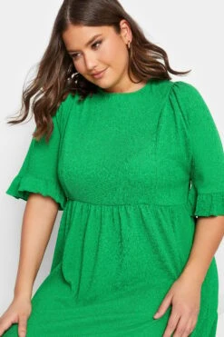YOURS Curve Green Textured Smock Midi Dress 10 YOURS Curve Green Textured Smock Midi Dress -Saga Dresses Shop 4e38a9c7 b52d 45 137507 E