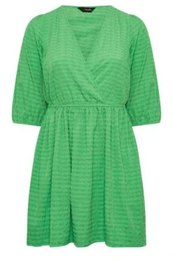 YOURS Curve Green Textured Wrap Top -Saga Dresses Shop 57268ee9 eb27 4f 131737 X