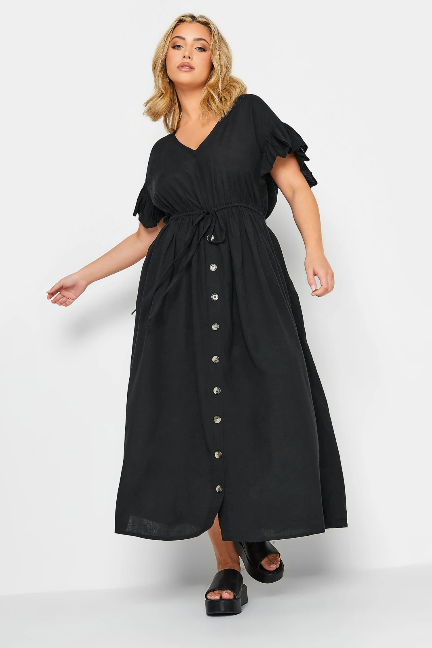 LIMITED COLLECTION Curve Black Frill Sleeve Cotton Maxi Dress 1 LIMITED COLLECTION Curve Black Frill Sleeve Cotton Maxi Dress