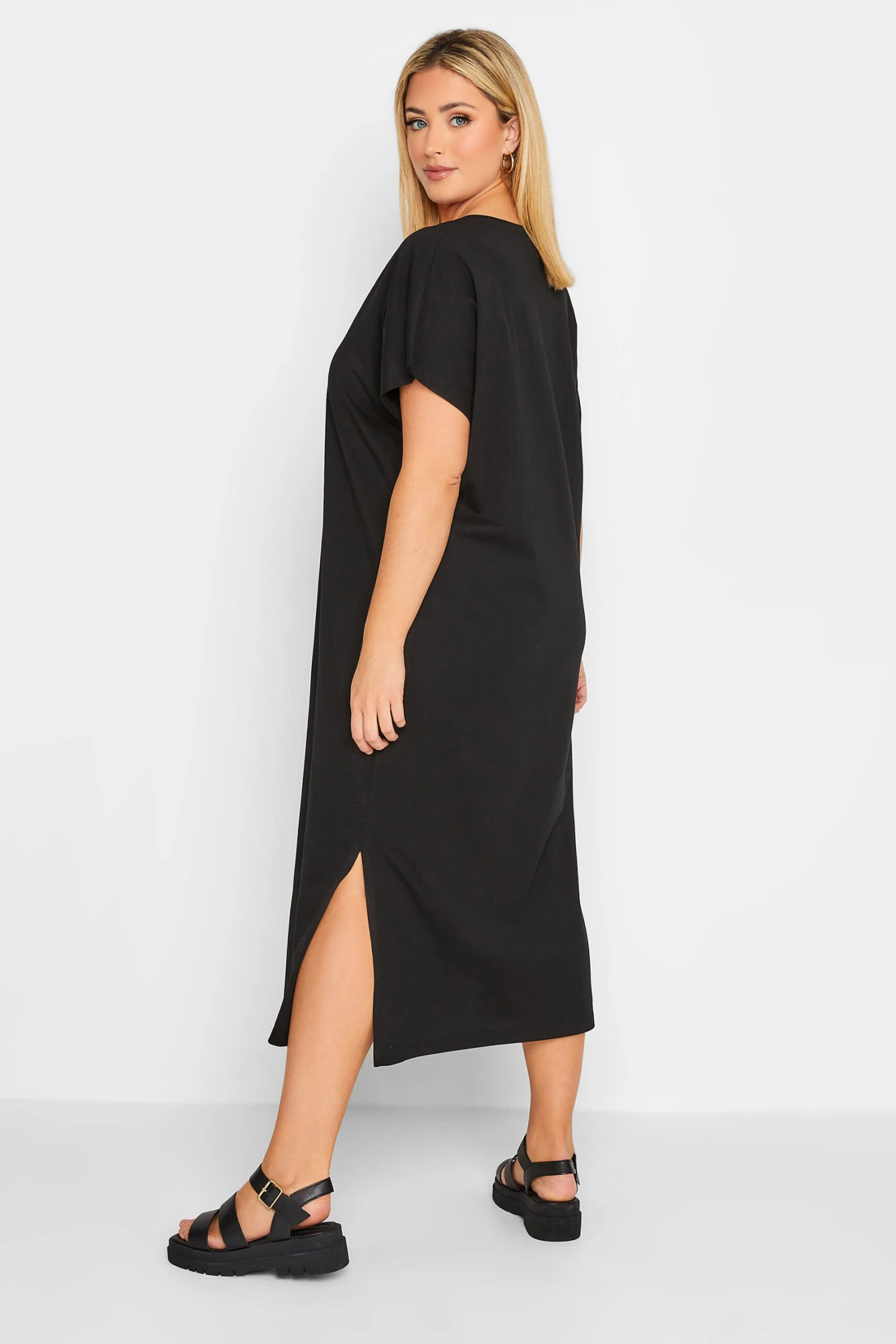 YOURS Curve Black Side Split Midaxi T-Shirt Dress 2 YOURS Curve Black Side Split Midaxi T-Shirt Dress - Image 2