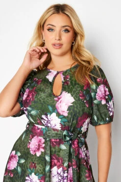 YOURS LONDON Curve Green Floral Animal Print Keyhole Skater Dress -Saga Dresses Shop 5c88c898 f021 42 161790 D