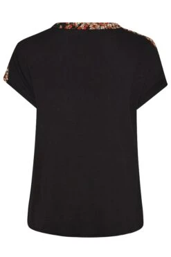 YOURS Curve Red Floral Patchwork Blouse 11 YOURS Curve Red Floral Patchwork Blouse -Saga Dresses Shop 5ce8e74d 25a1 41 174393 Y