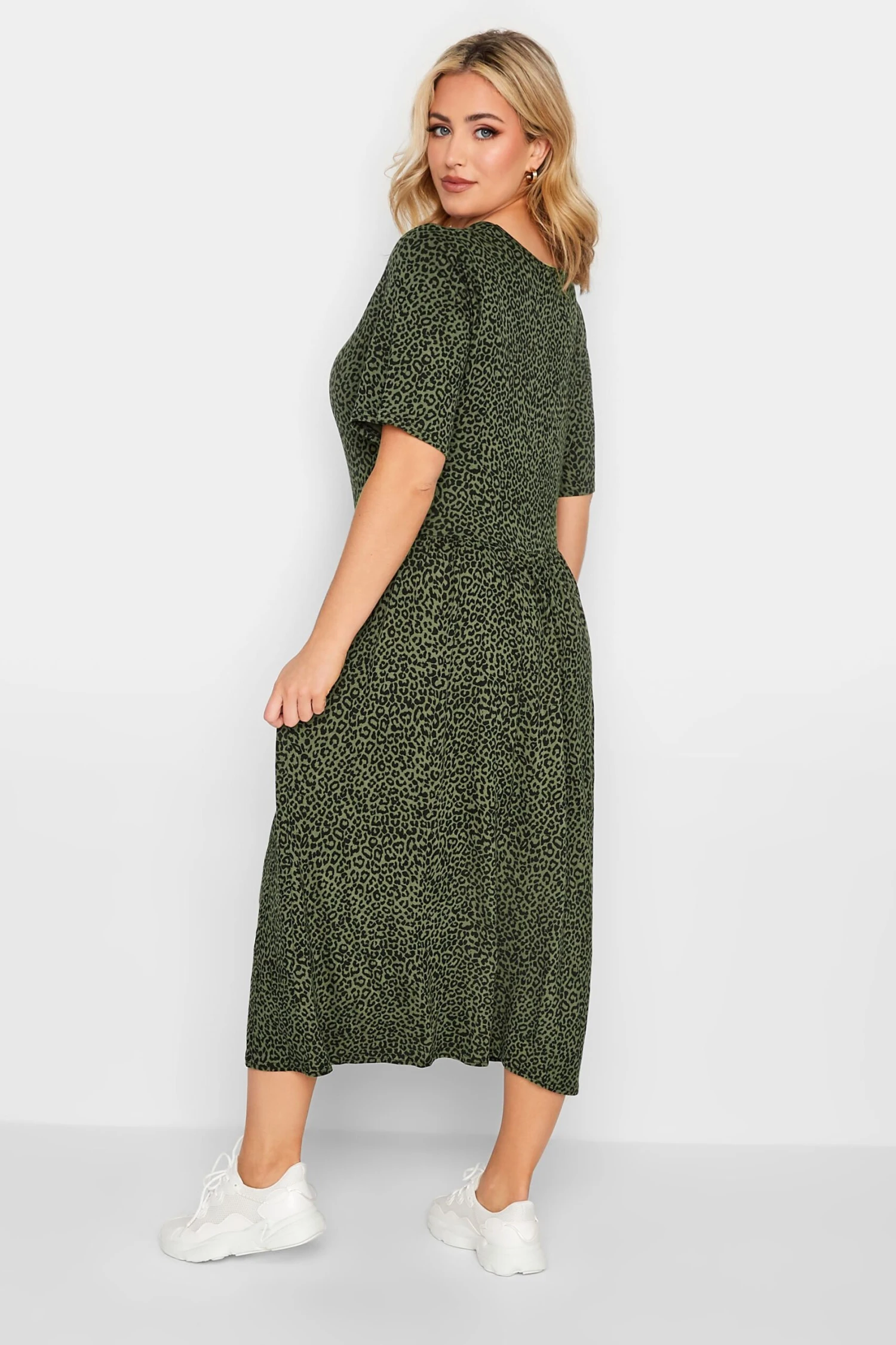 YOURS Curve Green Leopard Print Midi Smock Dress 2 YOURS Curve Green Leopard Print Midi Smock Dress - Image 2