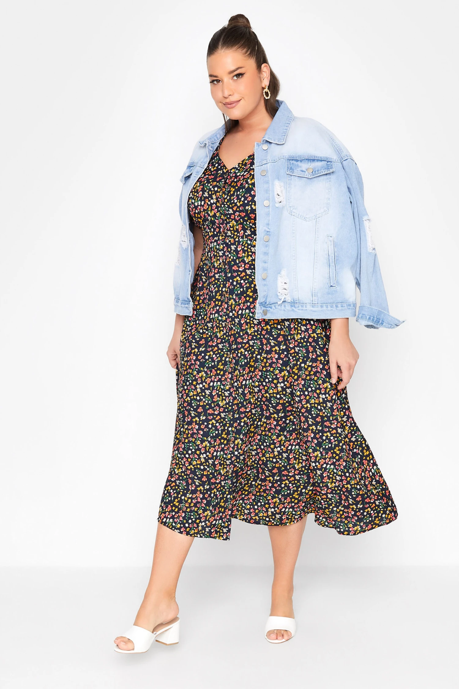 LIMITED COLLECTION Curve Navy Blue Floral Tea Dress 1 LIMITED COLLECTION Curve Navy Blue Floral Tea Dress