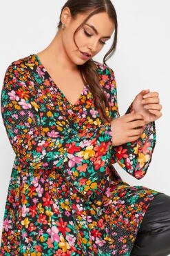 LIMITED COLLECTION Curve Black & Pink Floral Print Blouse -Saga Dresses Shop 67a29b23 cc92 41 215404 D