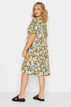 YOURS PETITE Curve Yellow Floral Print Smock Dress 9 YOURS PETITE Curve Yellow Floral Print Smock Dress -Saga Dresses Shop 6a725670 be9e 41 174426 D