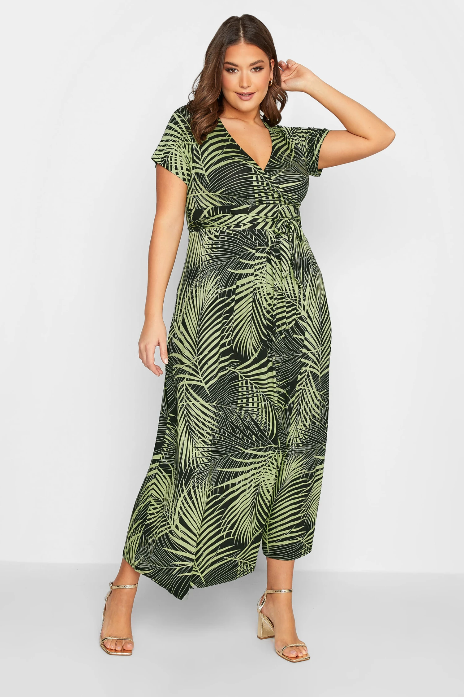 YOURS Curve Green Leaf Print Wrap Maxi Dress 1 YOURS Curve Green Leaf Print Wrap Maxi Dress