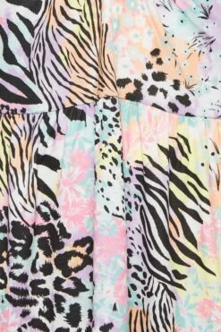 LIMITED COLLECTION Curve Pink Mixed Print Ring Front Midi Dress 9 LIMITED COLLECTION Curve Pink Mixed Print Ring Front Midi Dress -Saga Dresses Shop 76cab1f2 57ce 48 215708 Z