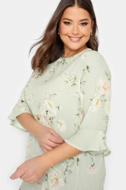 YOURS LONDON Curve Light Green Floral Tunic Top -Saga Dresses Shop 7e6ec066 c540 4f 162162 D