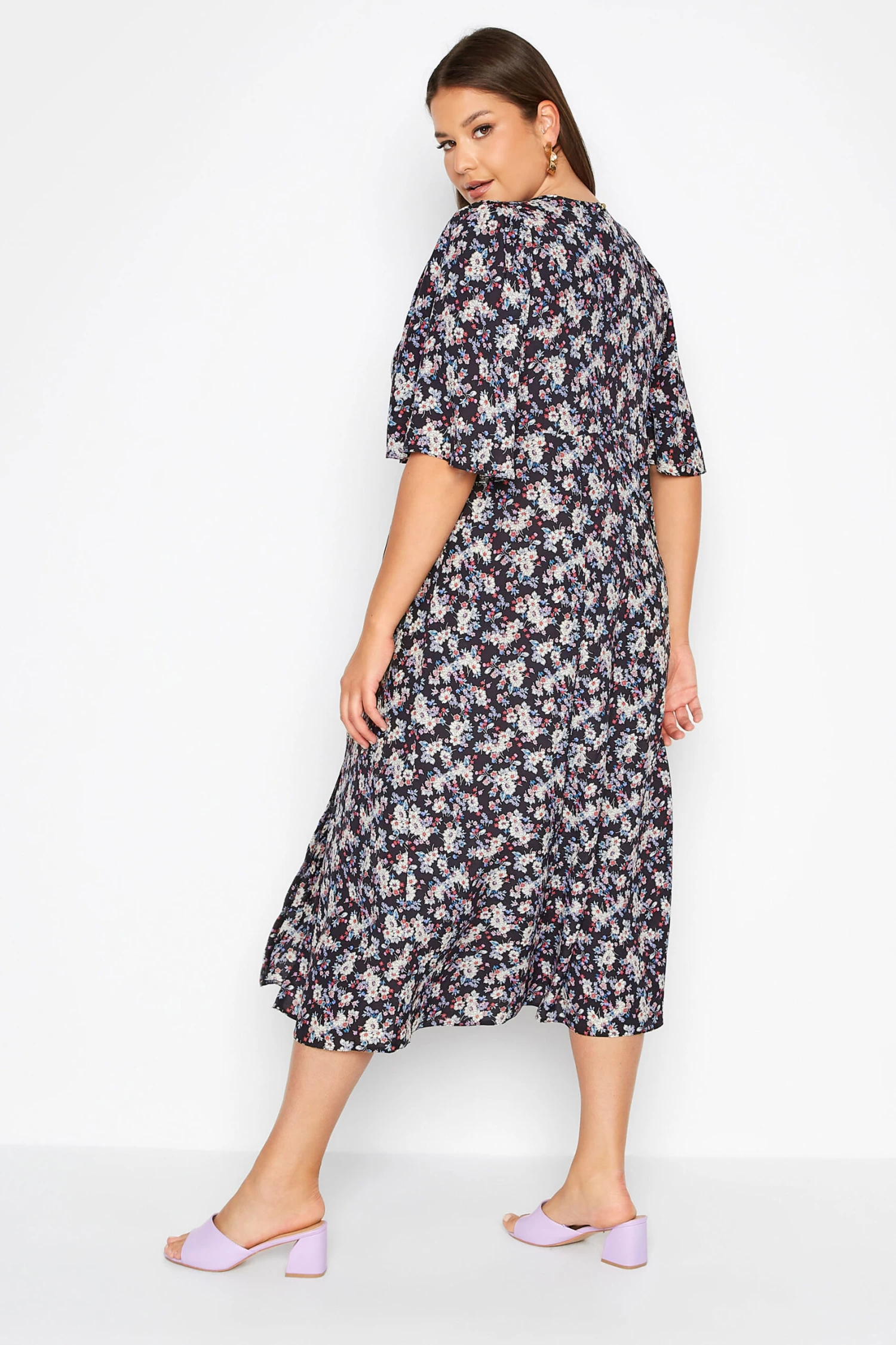 YOURS Curve Black Ditsy Print Side Split Midi Dress 2 YOURS Curve Black Ditsy Print Side Split Midi Dress - Image 2