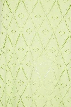 YOURS Curve 2 PACK Black Broderie Swing T-Shirts -Saga Dresses Shop 90122152 c347 4a 321029 Z