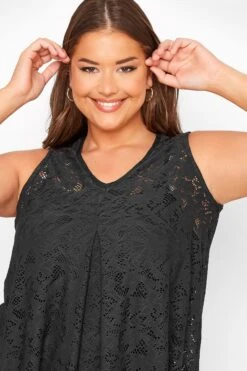 YOURS Curve Black Lace Swing Vest Top -Saga Dresses Shop 91e1e686 664e 4b 301013 D