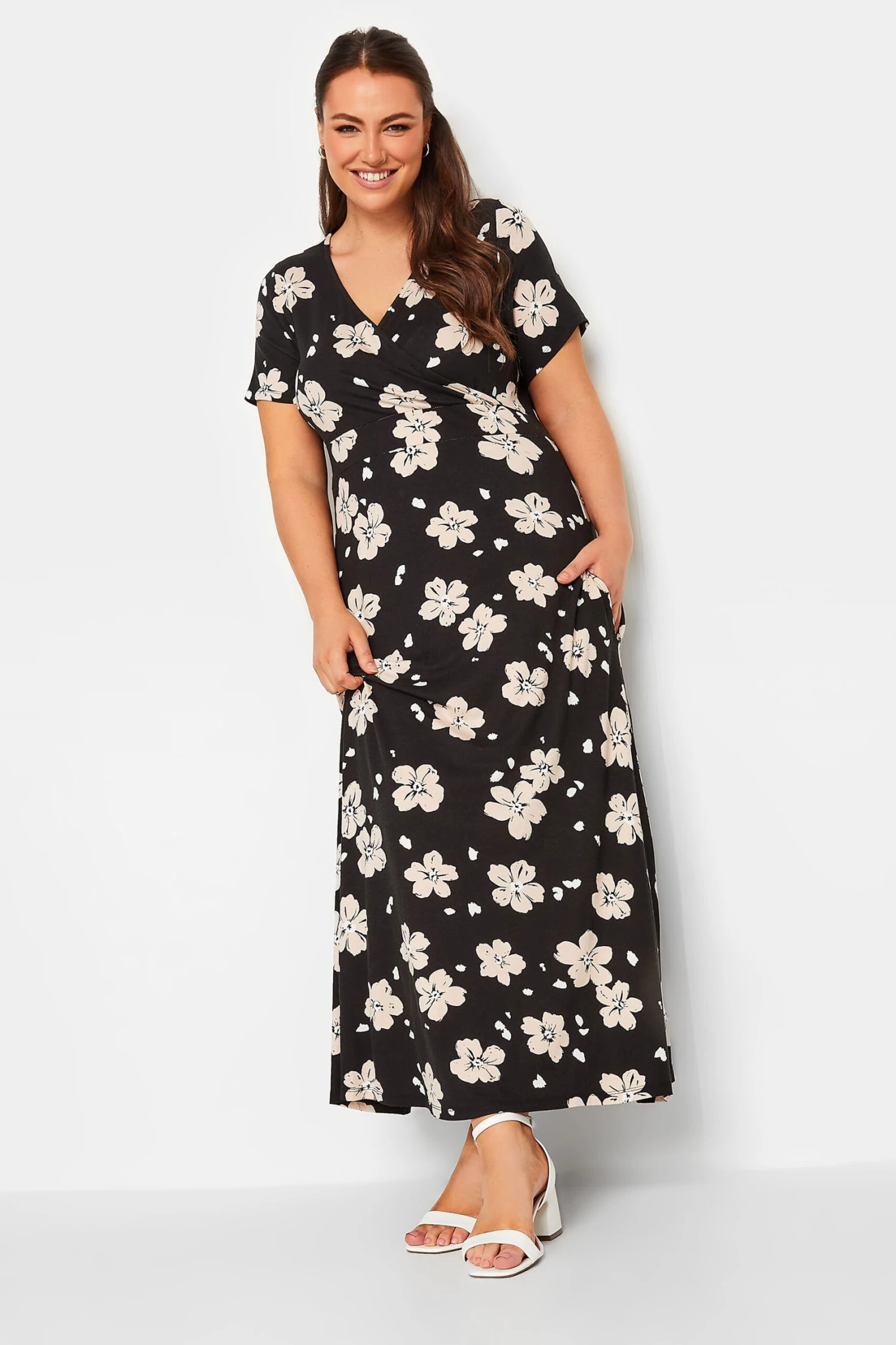 YOURS Curve Black Floral Print V-Neck Midaxi Dress 1 YOURS Curve Black Floral Print V-Neck Midaxi Dress