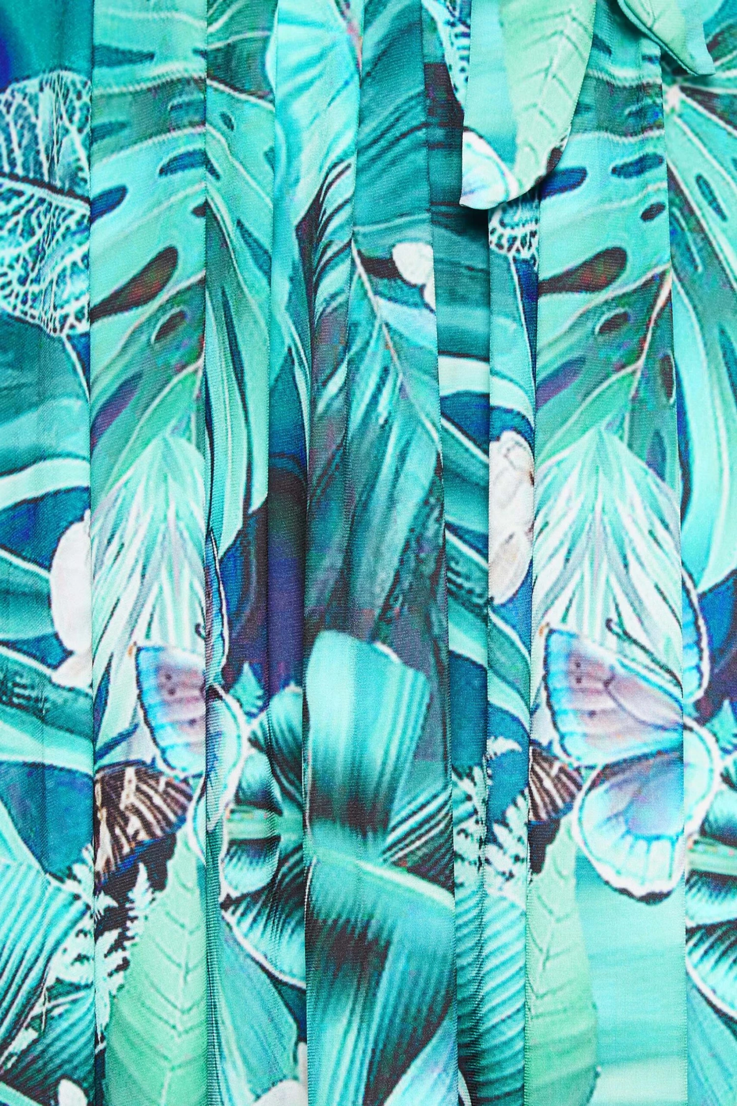 YOURS Curve Blue Leaf Print Wrap Neck Dress 4 YOURS Curve Blue Leaf Print Wrap Neck Dress - Image 4