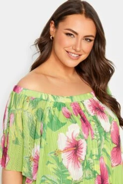 YOURS Curve Green Floral Double Layer Mesh Top -Saga Dresses Shop 999d03a9 f261 4d 300963 D