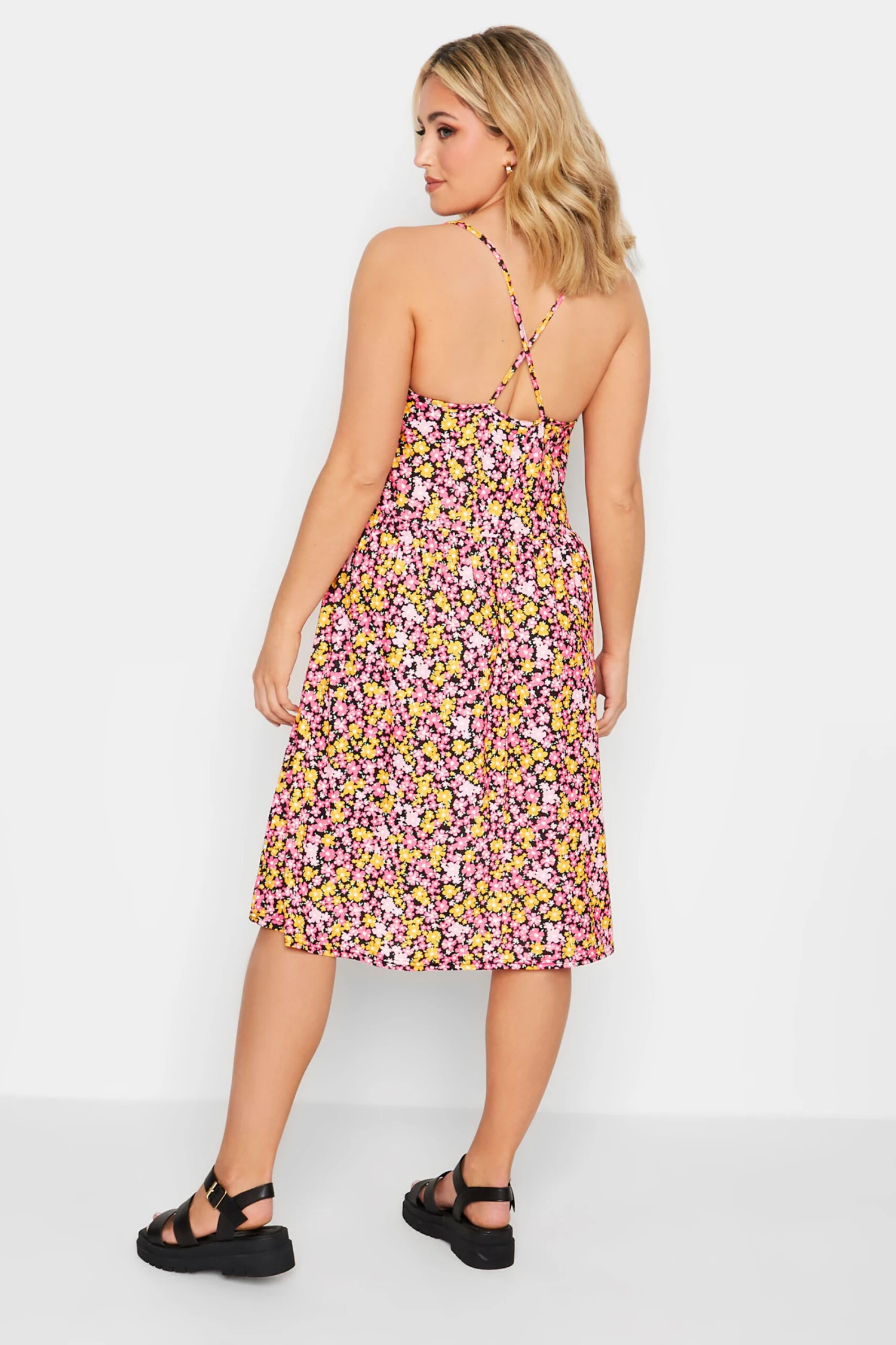 LIMITED COLLECTION Curve Pink Floral Print Ring Front Midi Dress 2 LIMITED COLLECTION Curve Pink Floral Print Ring Front Midi Dress - Image 2