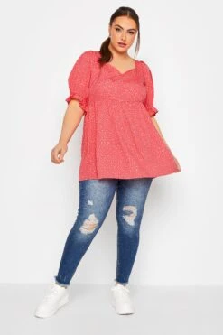 LIMITED COLLECTION Curve Pink Spot Print Puff Sleeve Top