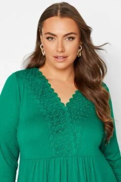 YOURS Curve Green Crochet Trim Long Sleeve Tunic Top -Saga Dresses Shop b50af376 dc40 40 320341 D