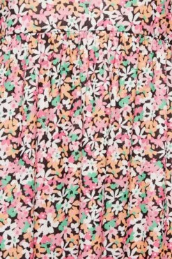 YOURS PETITE Curve Pink Ditsy Floral Print Smock Dress 9 YOURS PETITE Curve Pink Ditsy Floral Print Smock Dress -Saga Dresses Shop b75c63f3 bdc3 44 174424 Z