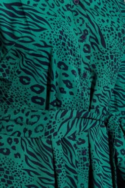 YOURS LONDON Curve Green Animal Print Shirt Dress 9 YOURS LONDON Curve Green Animal Print Shirt Dress -Saga Dresses Shop bc5ea5ff 4d0e 4e 161608 Z