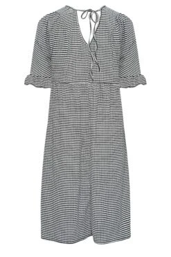 YOURS Curve Black Gingham Textured Smock Midi Dress 13 YOURS Curve Black Gingham Textured Smock Midi Dress -Saga Dresses Shop c456a9ce a401 43 137516 Y