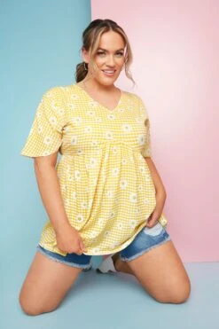 LIMITED COLLECTION Curve Lemon Yellow Gingham Floral Top -Saga Dresses Shop c69bb4fd 1bf9 46 213641 L