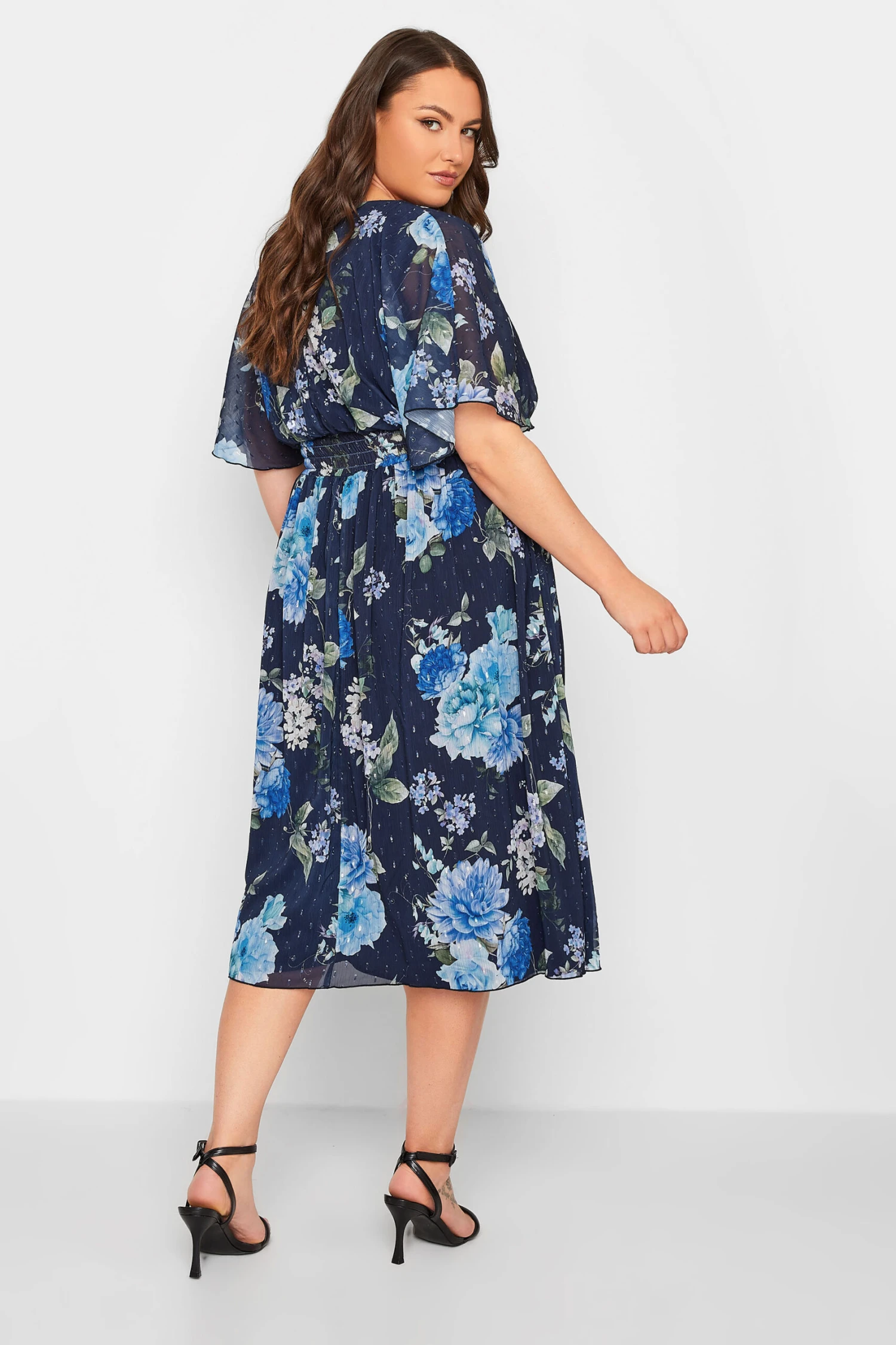 YOURS LONDON Blue Floral Angel Sleeve Wrap Dress 2 YOURS LONDON Blue Floral Angel Sleeve Wrap Dress - Image 2