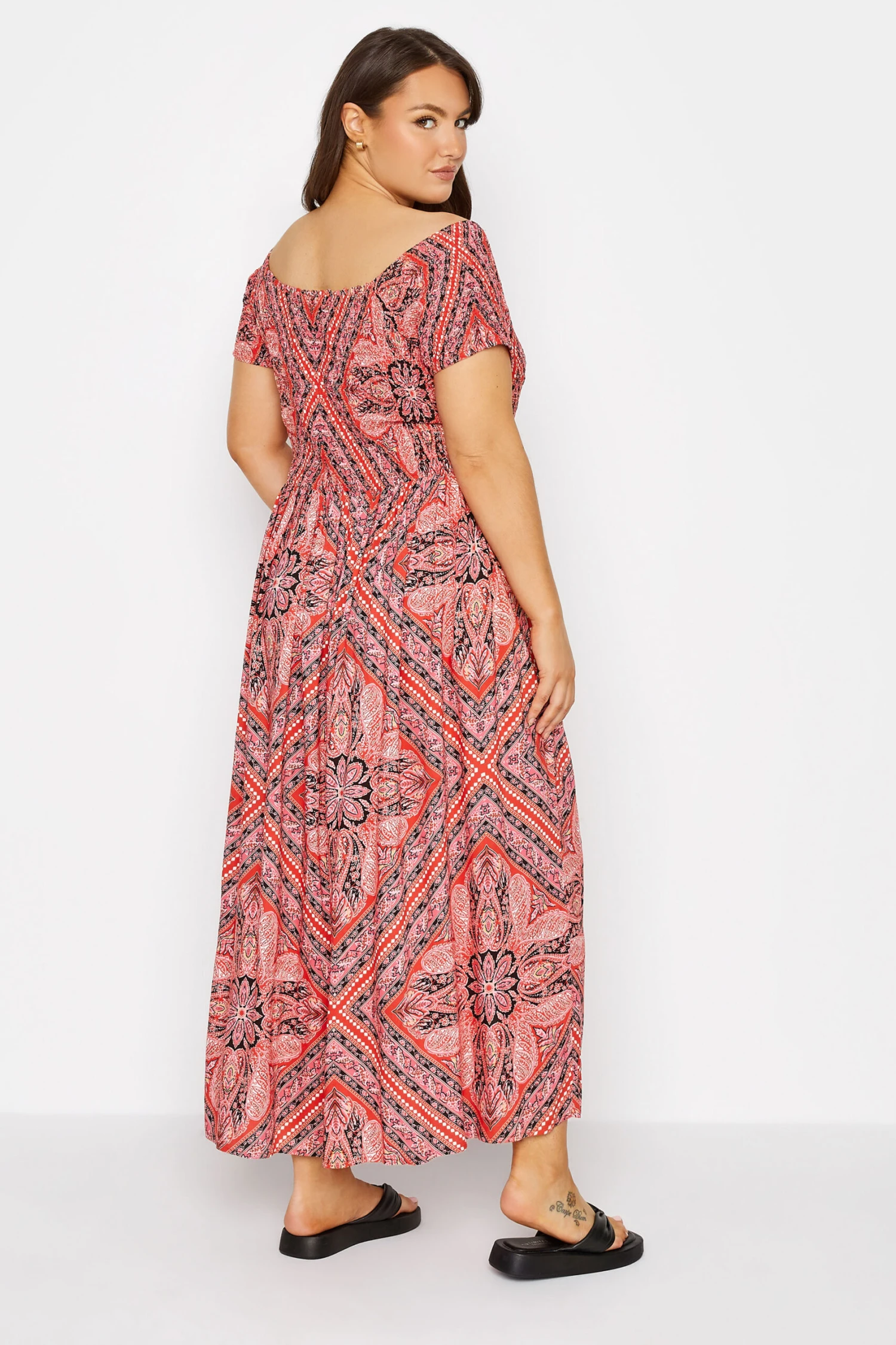 YOURS Curve Pink Paisley Print Bardot Maxi Dress 2 YOURS Curve Pink Paisley Print Bardot Maxi Dress - Image 2