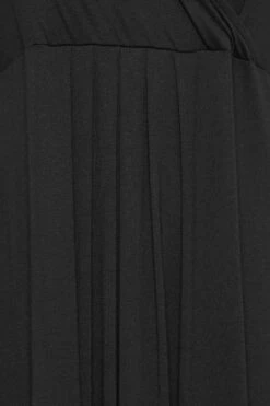 LIMITED COLLECTION Curve Black Wrap Maxi Dress 9 LIMITED COLLECTION Curve Black Wrap Maxi Dress -Saga Dresses Shop d6041126 d0de 4e 215509 Z