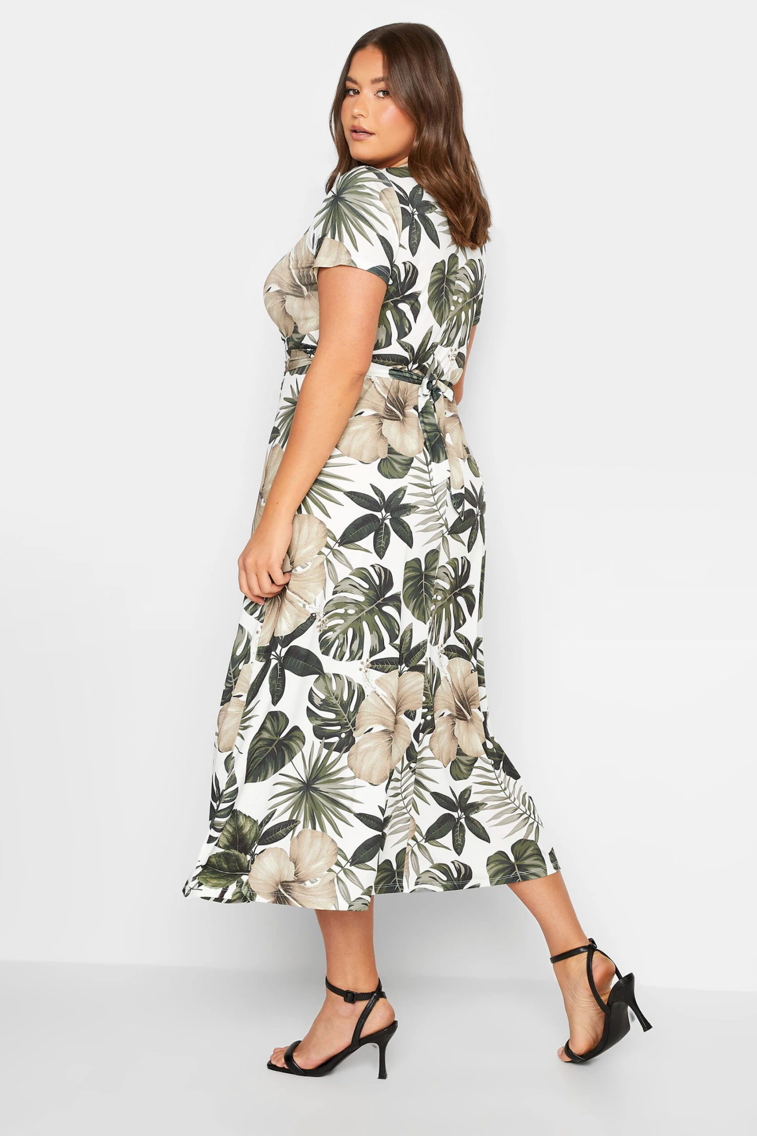 YOURS Curve White Tropical Leaf Print Wrap Dress 2 YOURS Curve White Tropical Leaf Print Wrap Dress - Image 2