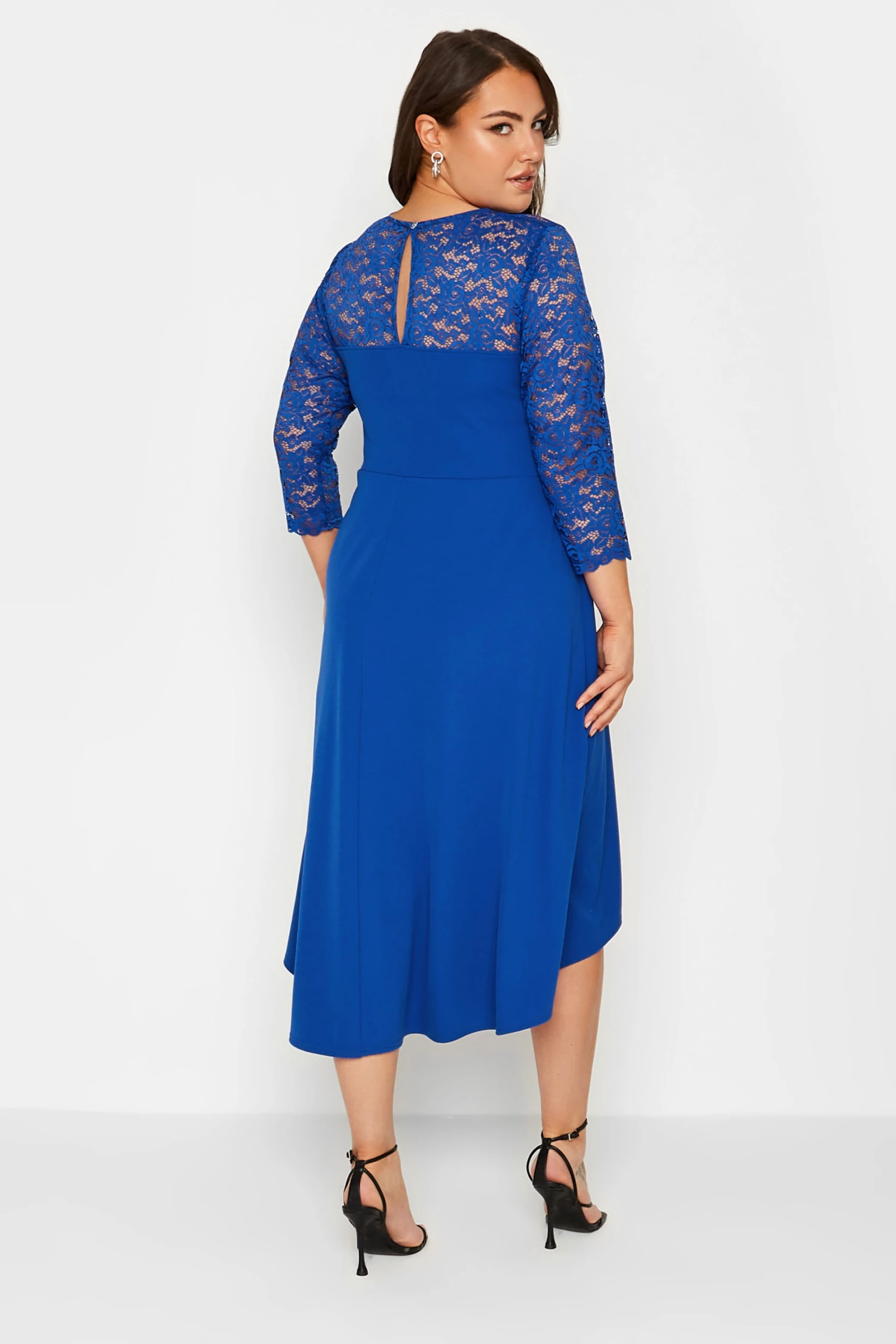 YOURS LONDON Curve Royal Blue Lace Sweetheart Midi Dress 2 YOURS LONDON Curve Royal Blue Lace Sweetheart Midi Dress - Image 2