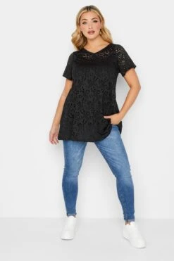 YOURS Curve 2 PACK White & Black Broderie Anglaise Swing V-Neck T-Shirt -Saga Dresses Shop dfff9564 fc03 4f 320737 B1